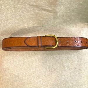 AMERICAN  EAGLE Sz XS-S Tooled Leather Belt